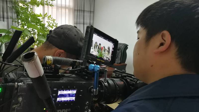 剧本杀式体验：和硕县广告片拍摄公司构建沉浸式消费决策路径